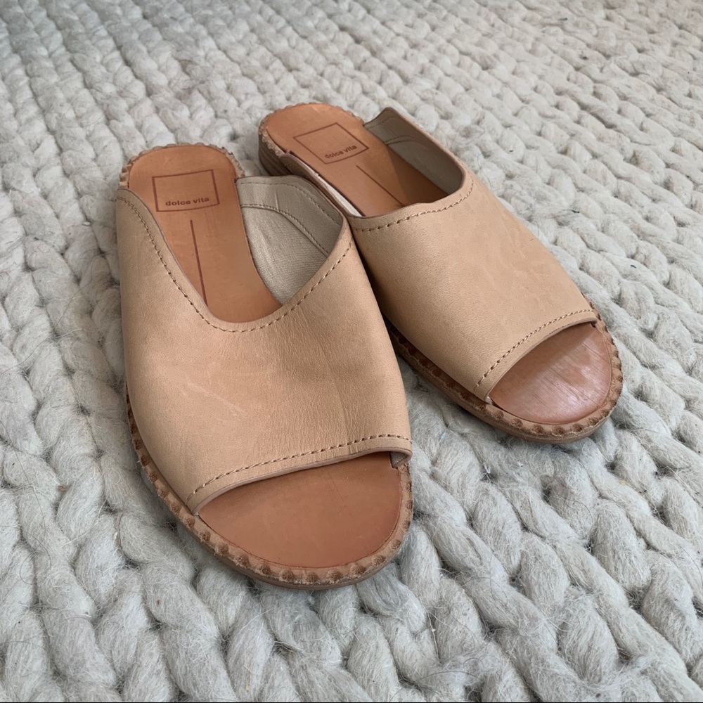 Dolce Vita Leather Sandals Size 8